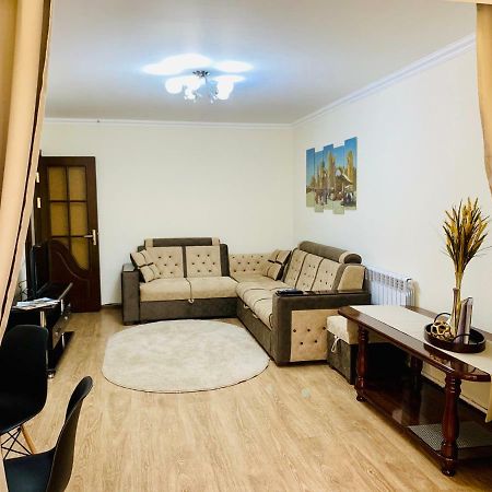 Samarkand Apartment Exterior photo
