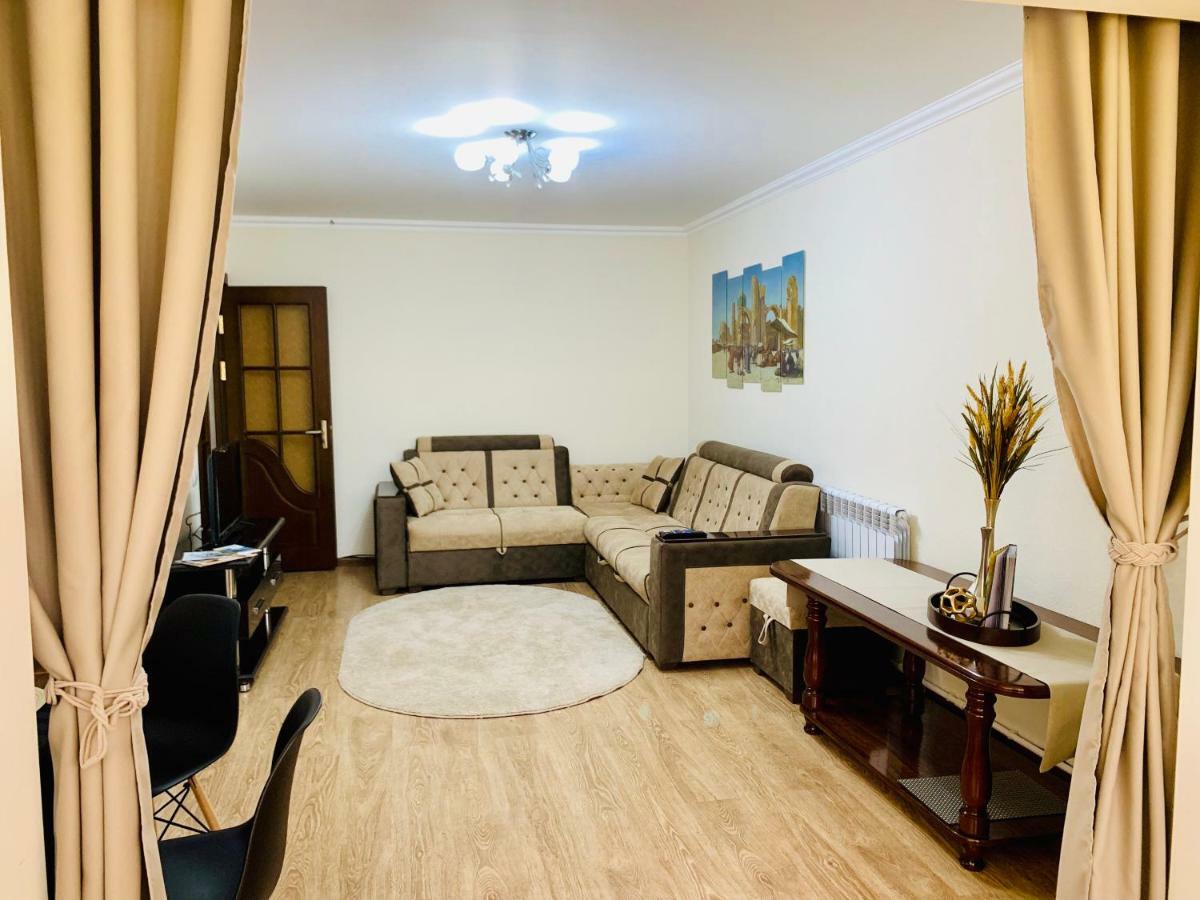 Samarkand Apartment Exterior photo